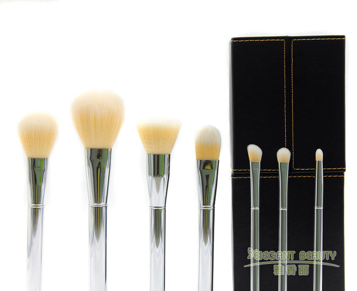 化妝刷定制的價格解析:定制刷具到底值不值得?